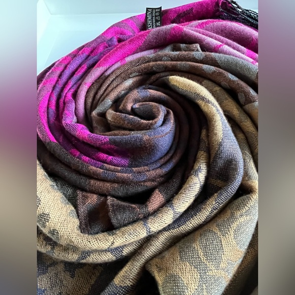 Coach Multi Colour C Logo Patchwork Pashmina Scarf / Shawl 🧣 - Picture 2 of 14